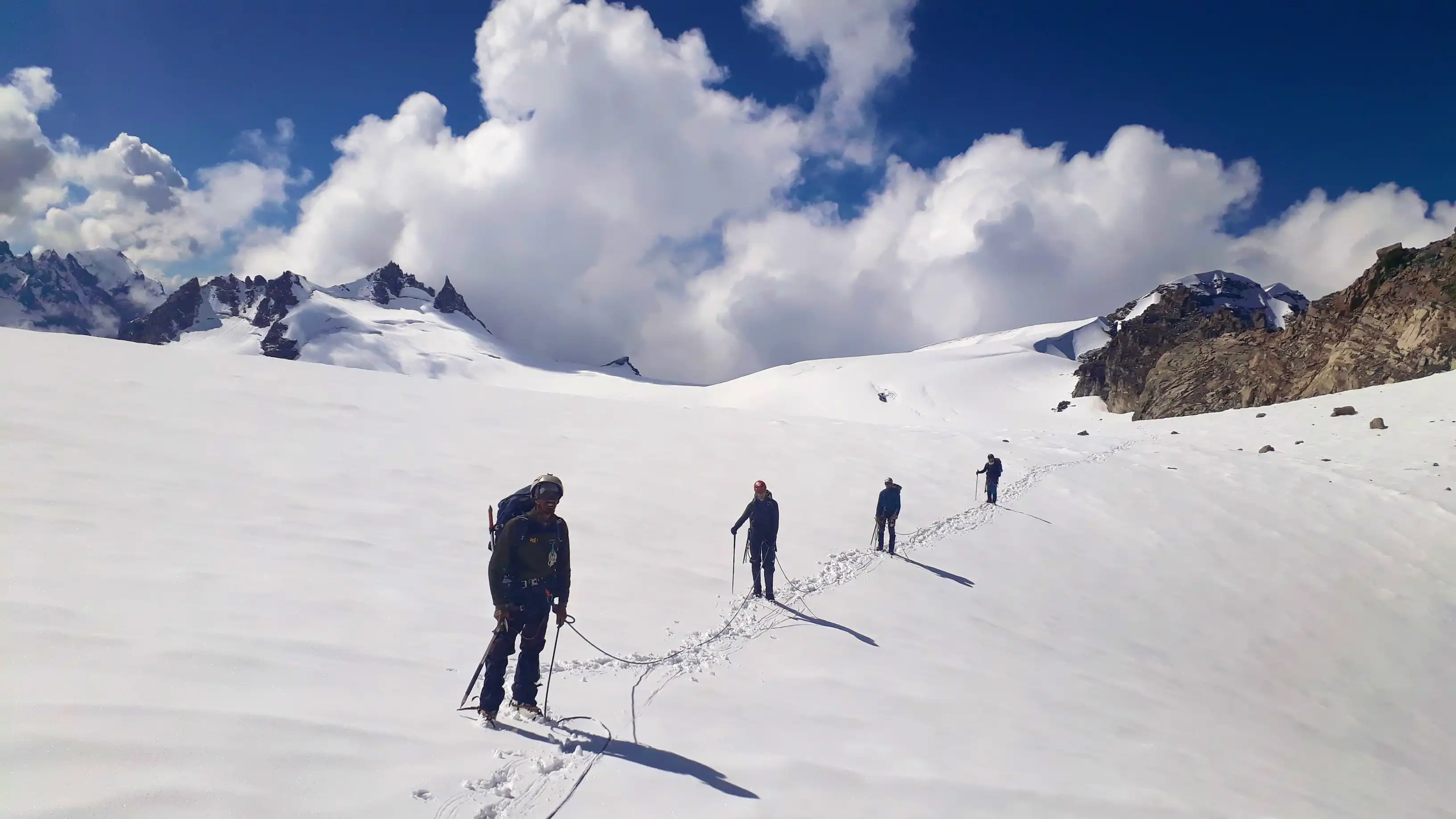 Deo Tibba Expedition route photograph 4