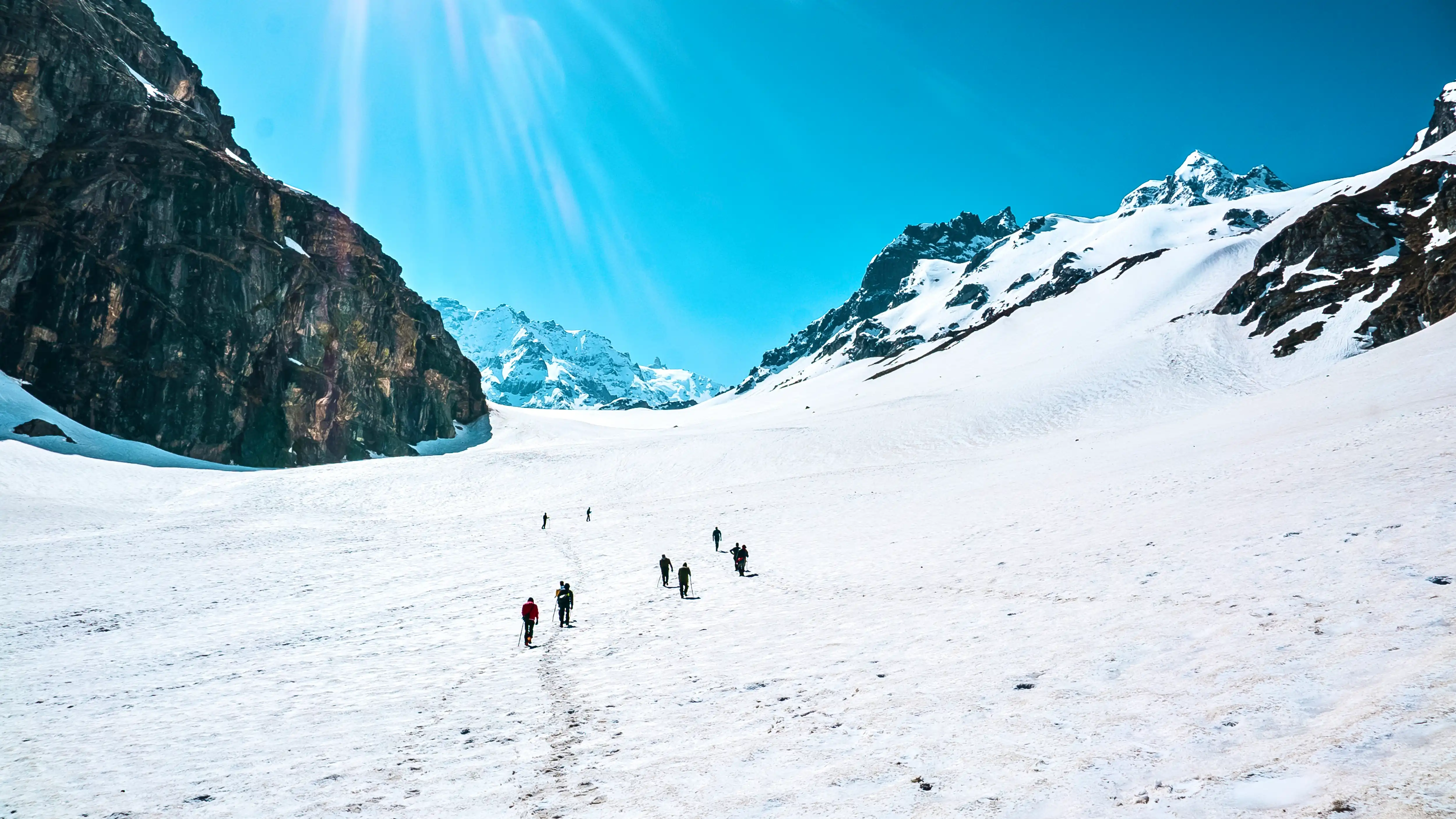 Hamta Pass and Chandratal route photograph 4
