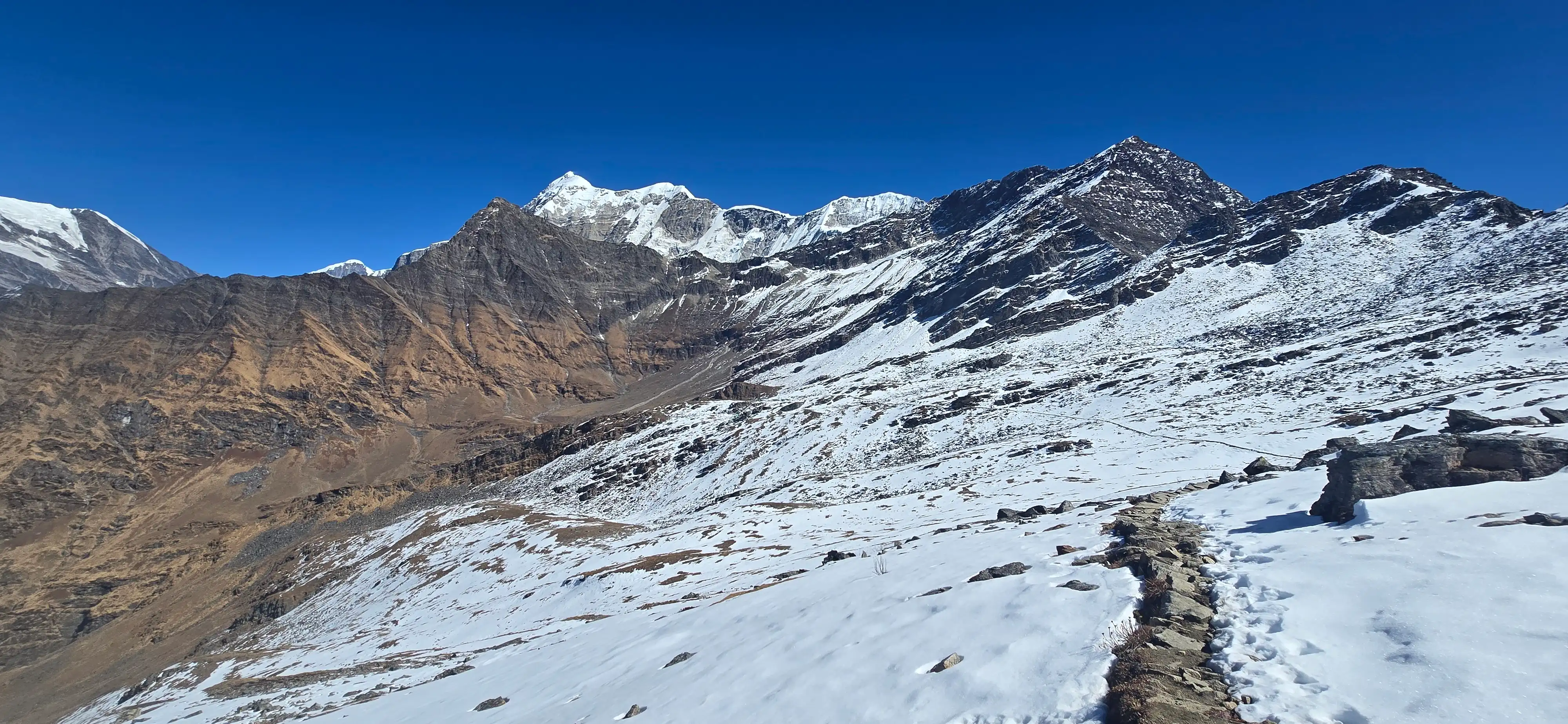 Roopkund route photograph 4