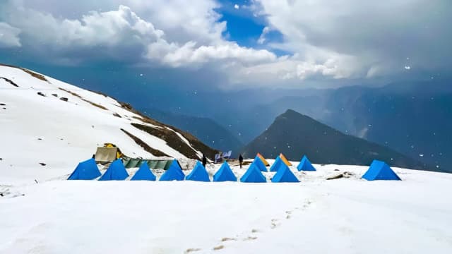 Sar Pass Trek photograph